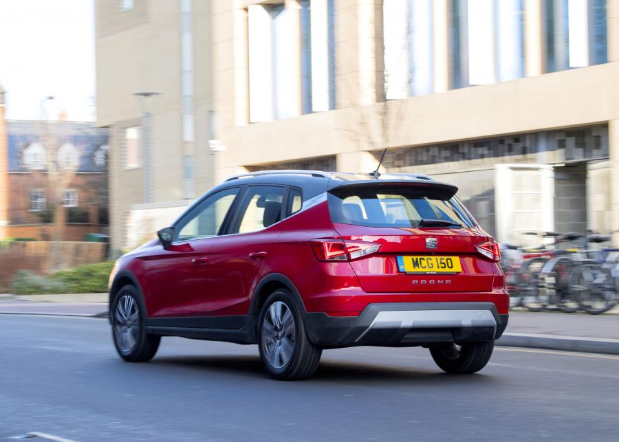 Seat Arona Xcellence 2017 года  (UK) (фото 23 из 40)
